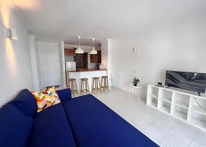 Bright And Quiet Windsor Park Apartment Costa Adeje (Tenerife)
